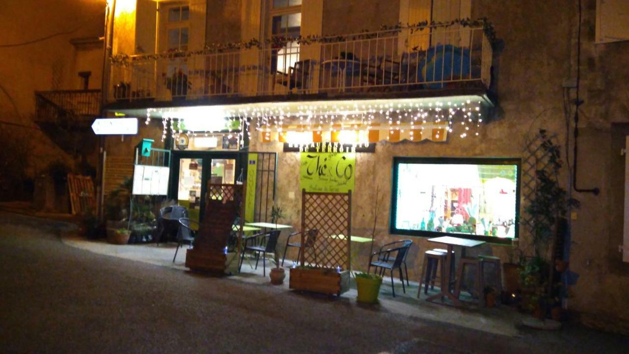 Maison Au Village Du Livre Montolieu Exterior photo